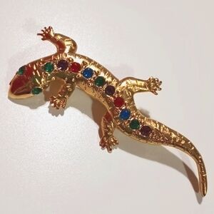 Vintage 80s Casual Corner Gold Tone Lizard Brooch with Multi Color Rhinestones